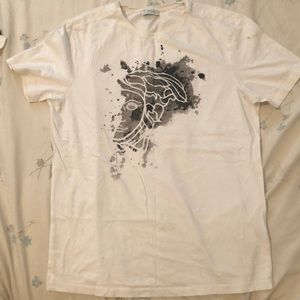 Men’s white short sleeve shirt